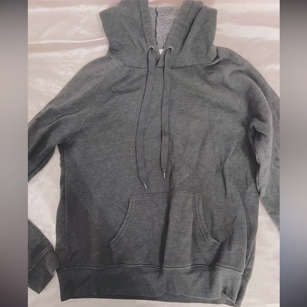 size small forever 21 basic gray hoodie/sweatshirt